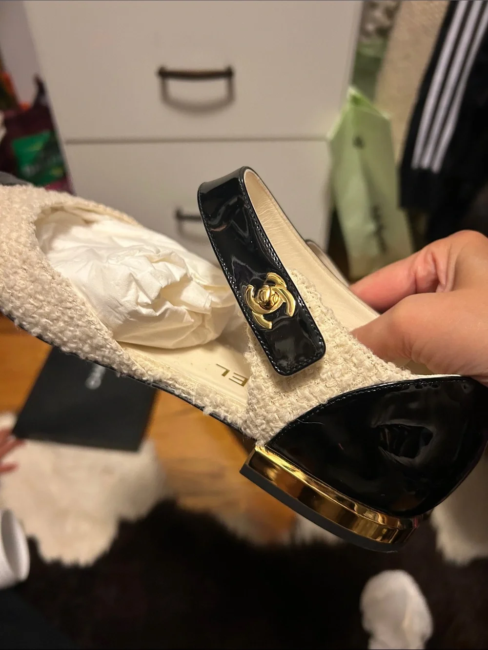 CHANEL Black Patent Leather and Cream Tweed Slingback Flats